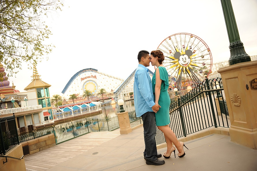 engagement session Disneyland (6)