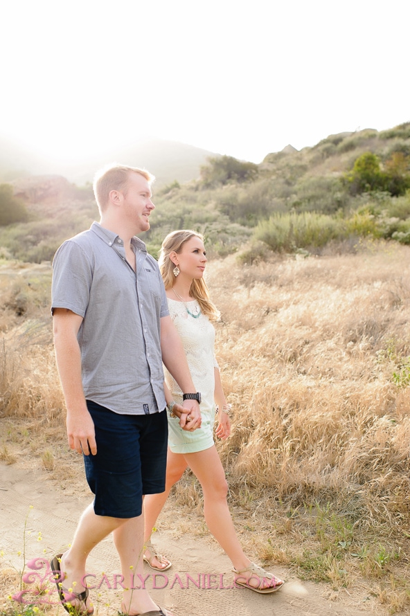 hiking trail engagement session (3)
