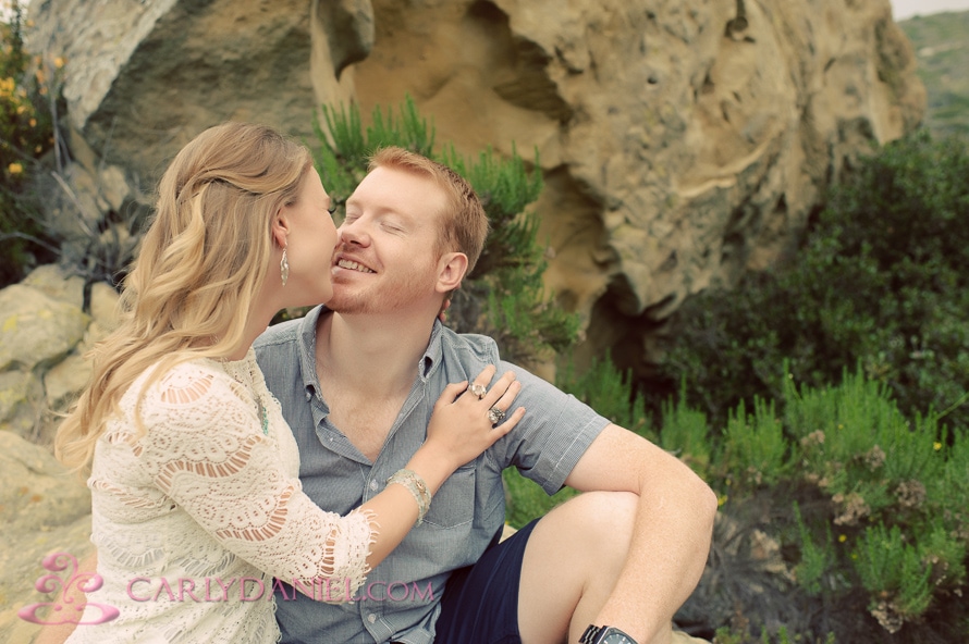 hiking trail engagement session (12)