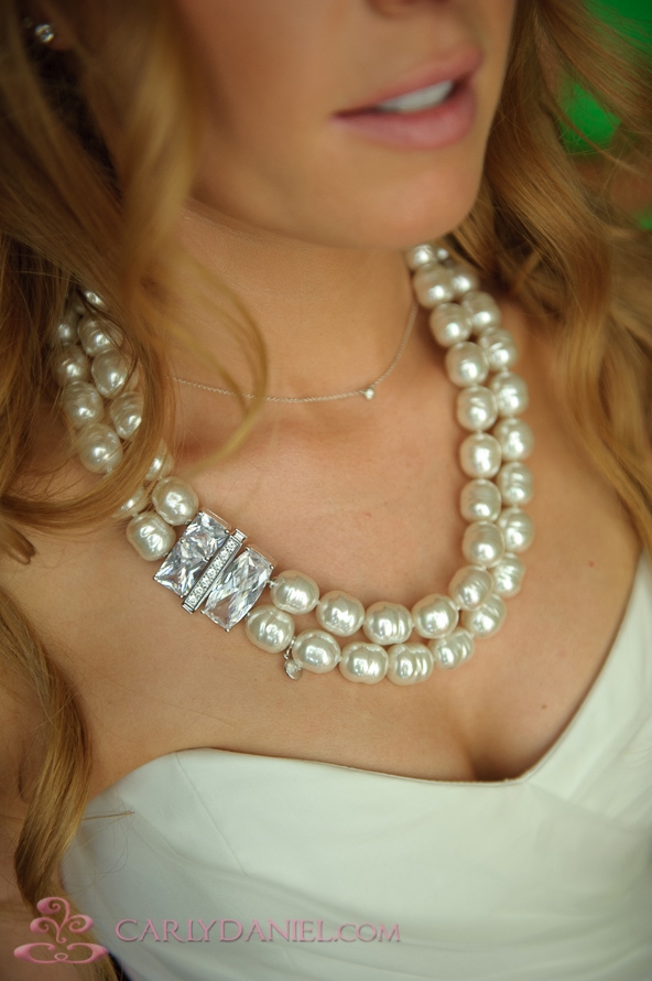 modern bridal jewelry