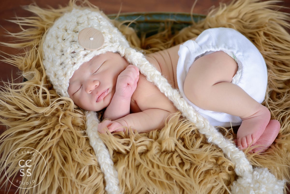 12-fine-art-newborn-photography