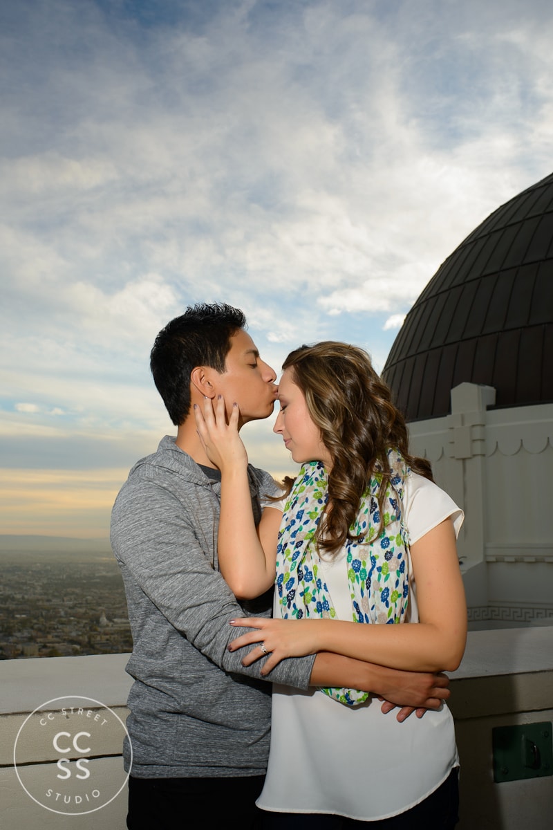 griffith-observatory-engagement-photos-lacma-engagement-session-12