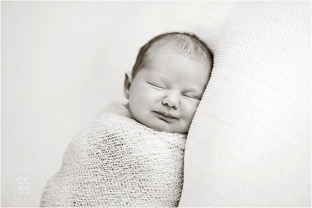 newborn-baby-smiling